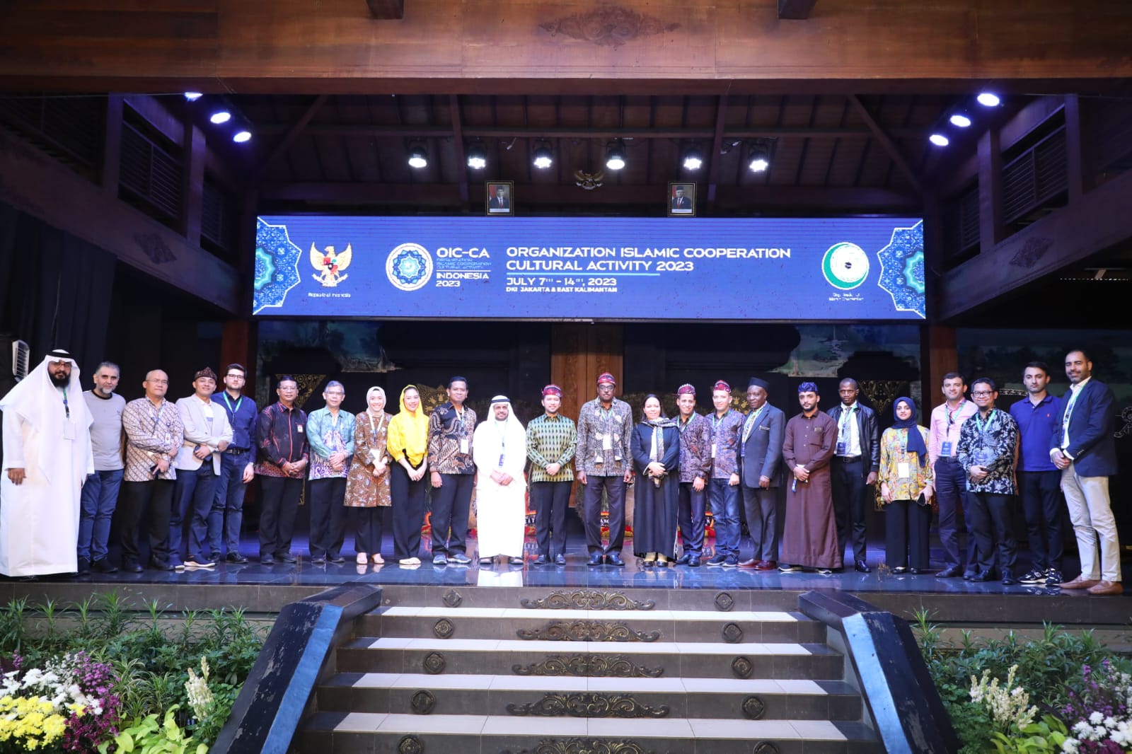 Di Hadapan Delegasi OIC-CA 2023, Wagub Emil Kenalkan Turots Hingga Batik Jawa Timur